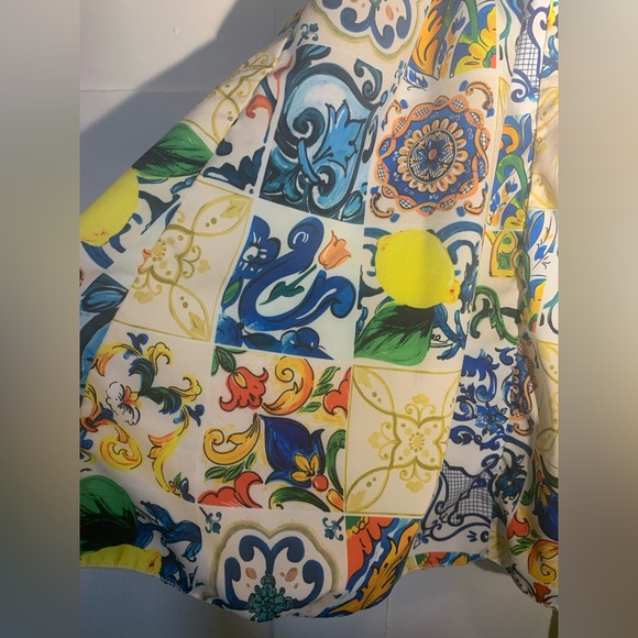 Lemon sun dress! - Picture 3 of 7